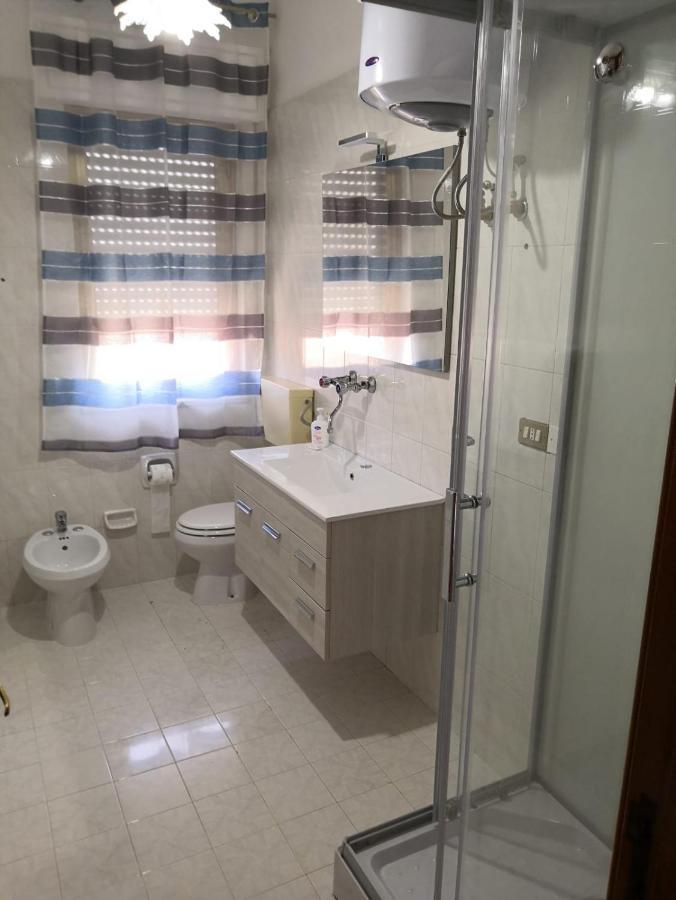Case Vacanze Le Rose Кампофеліче-ді-Роччелла Екстер'єр фото